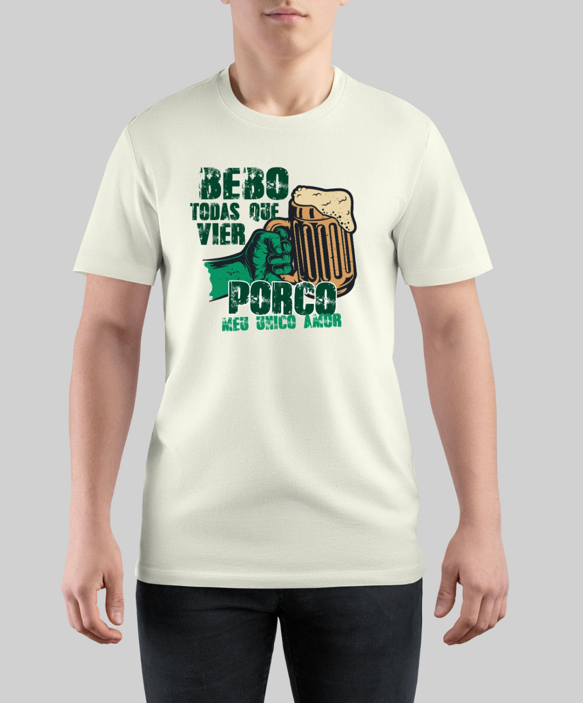 Camiseta Porco "Bebo Todas" - Off-White | Use VAI®